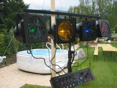 Party 103.jpg   41kb   26.03.2021 22:25:52